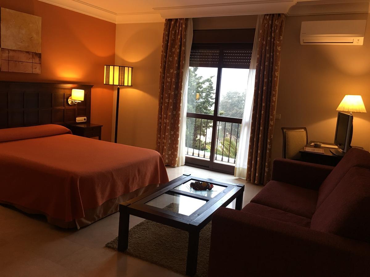 Hotel Sierra Hidalga Ronda Phòng bức ảnh
